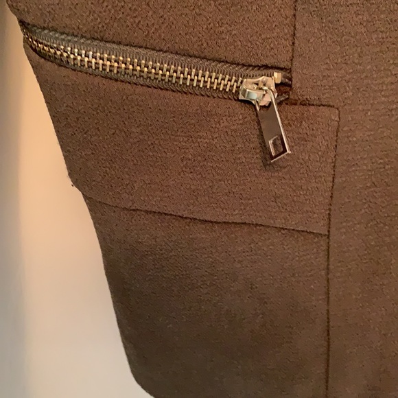 Dynamite - Olive Green Open Blazer - Size M - Picture 4 of 5